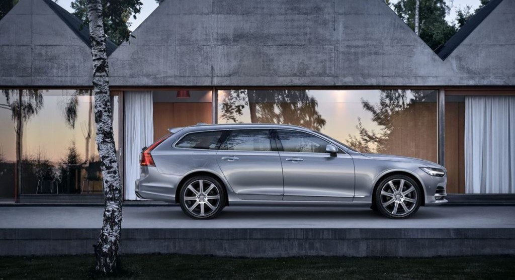 volvo-v90